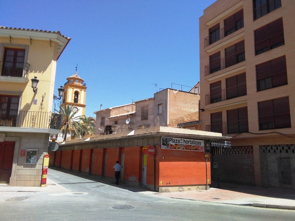El PSOE reclama al PP actuaciones para mejorar la Plaza de Abastos de las Hortalizas y reactivar el comercio tradicional del Barrio de San Cristóbal
