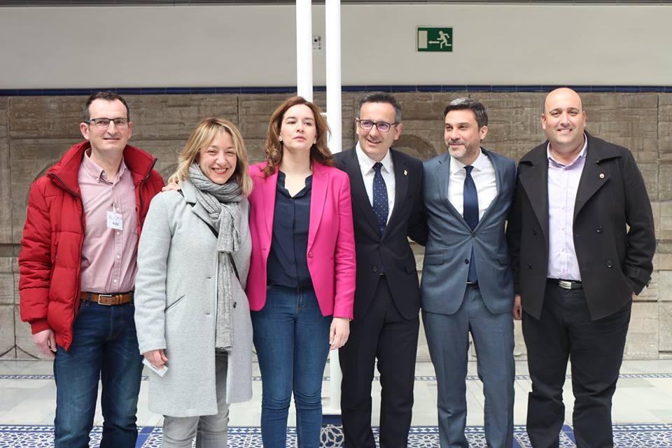 El PSOE celebra la aprobación de la Ley de gratuidad de libros de texto para las familias de la Región de Murcia