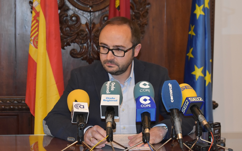 El PSOE reitera su petición de poner en marcha IFELOR ante el incumplimiento de la palabra dada por el alcalde Gil Jódar