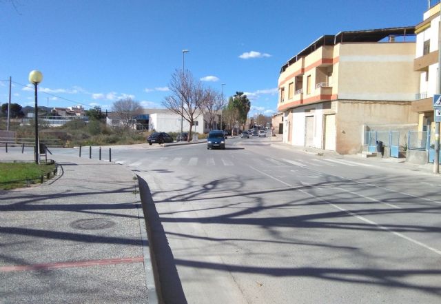 El PSOE da voz a los vecinos de la Carretera de Caravaca y reclama la mejora de la seguridad vial en el cruce de La Peñica con la carretera del Pantano