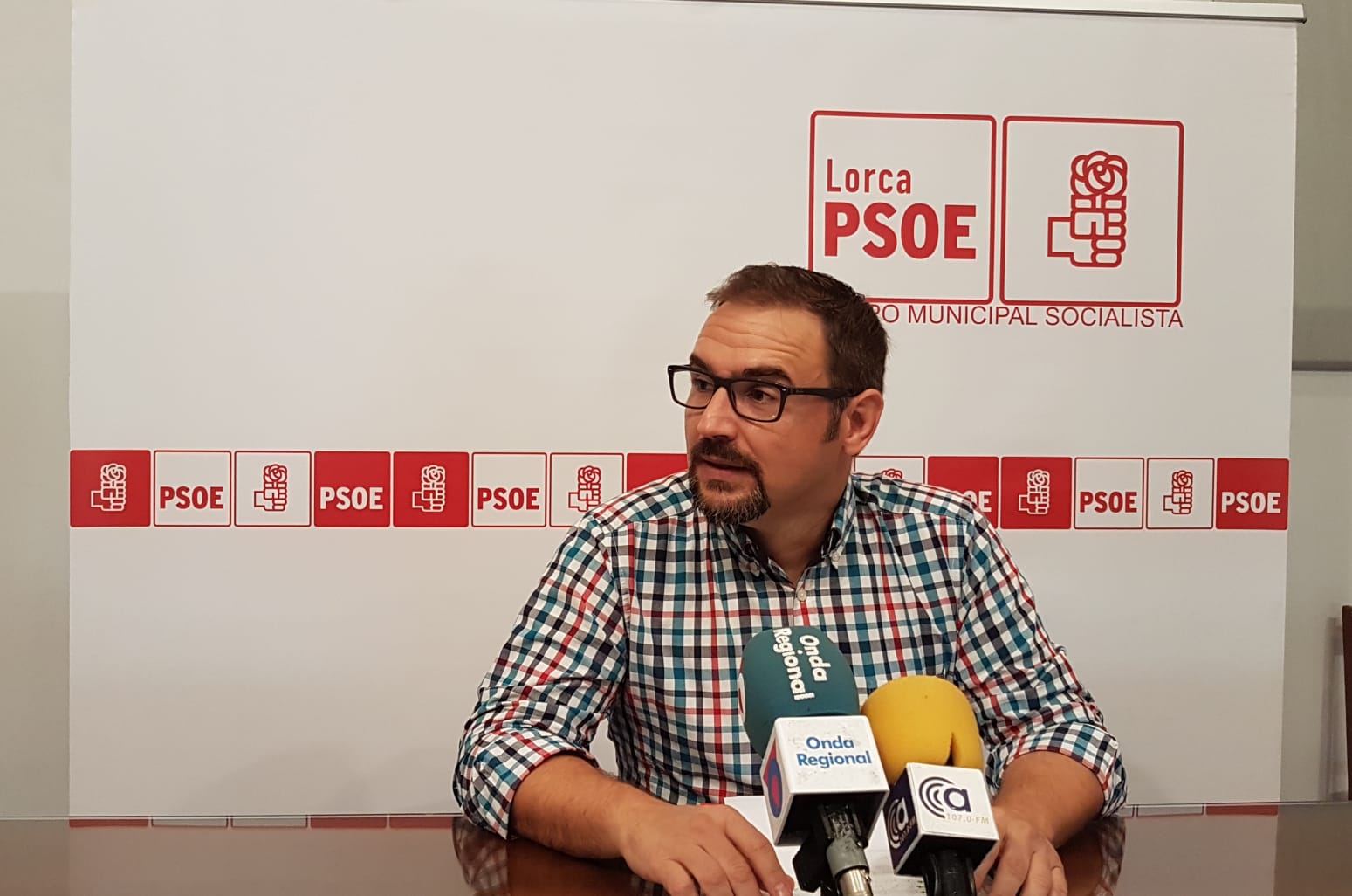 PSOE: “Nuevamente, la mala planificación e improvisación del PP divide el servicio de LIMUSA en 3 ubicaciones distintas”