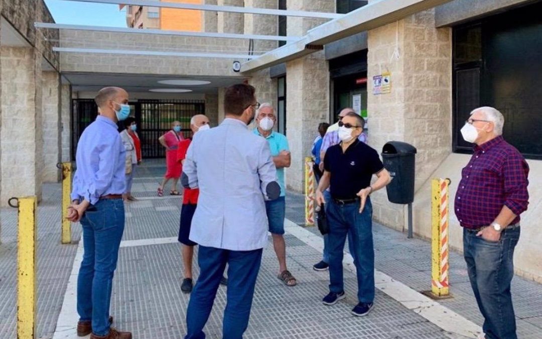El PSOE vuelve a exigir al Gobierno Regional del PP que reabra los consultorios cerrados en pedanías y solucione las largas esperas en los centros de salud de San Diego y La Viña