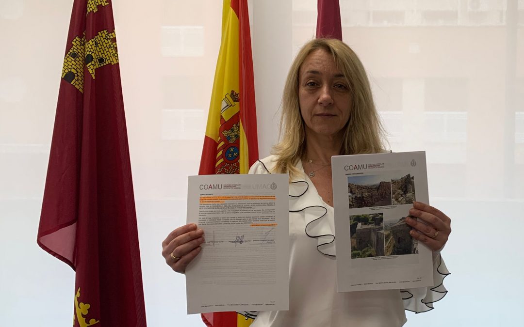 PSOE: El PP de Lorca destapa su propia dejadez denunciando un derrumbe en la muralla del Castillo que se produjo durante su gobierno