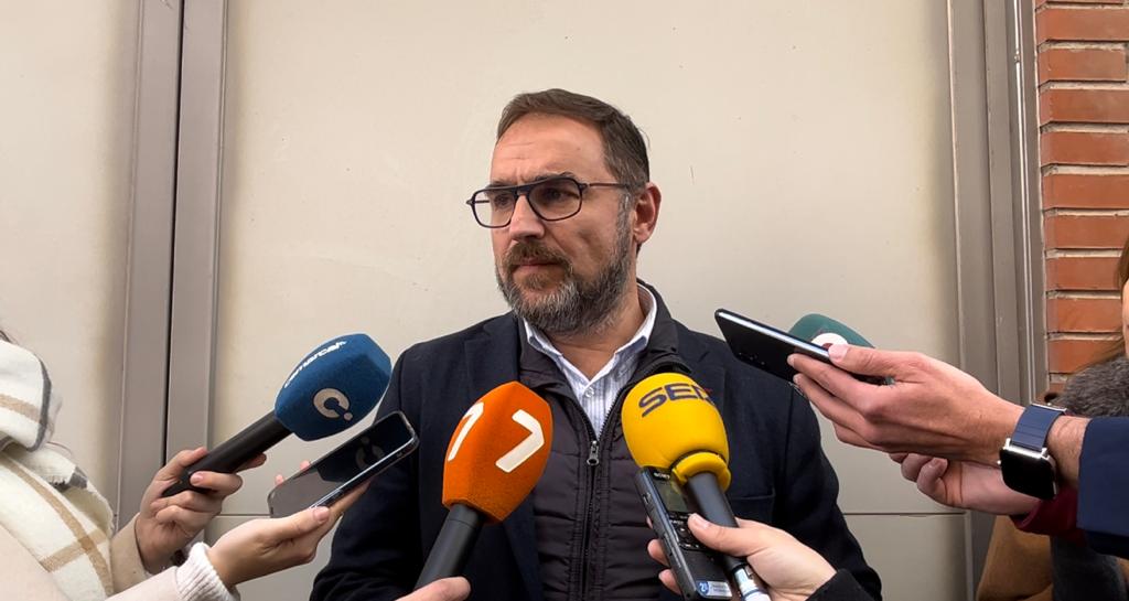 El alcalde de Lorca llevará al pleno una iniciativa para la aprobación definitiva de la ordenanza que regula la distancia de las granjas de porcino