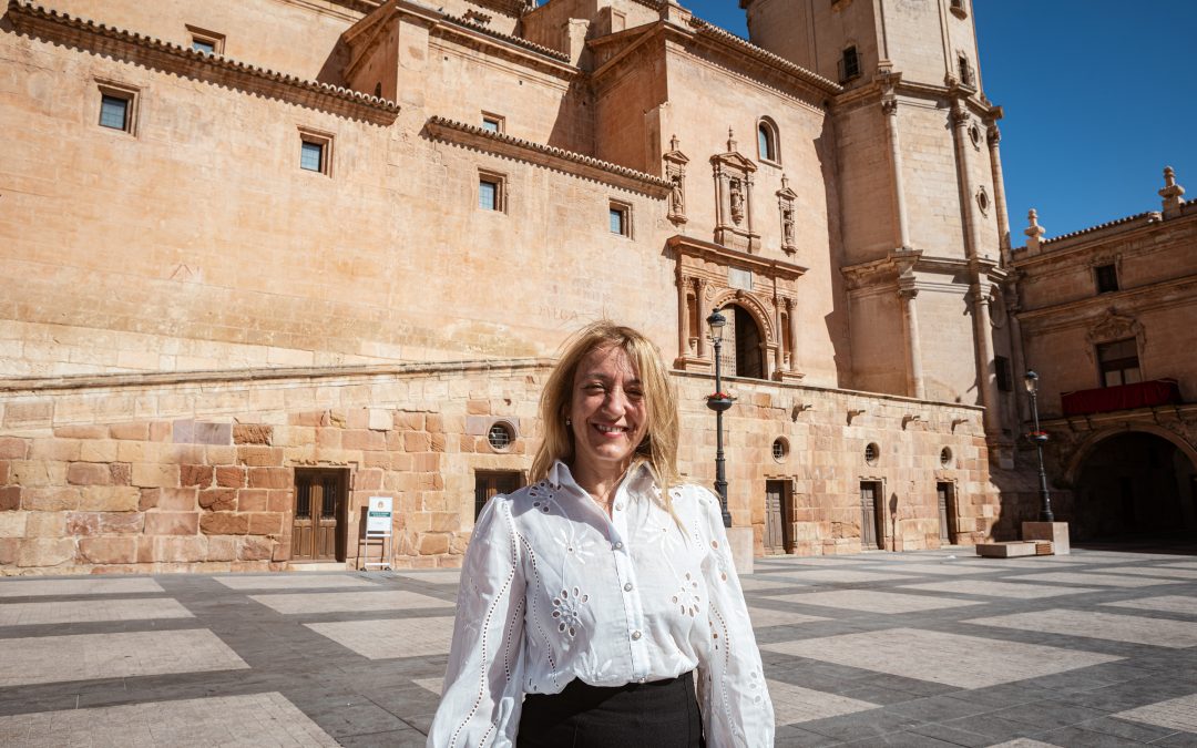 Nines Mazuecos: “La campaña electoral del PP de Fulgencio Gil se basa en acabar con la Cultura en Lorca”