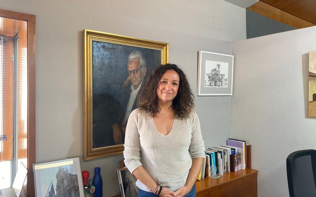 El PSOE exige la retirada de los retratos de Franco de una exposición de pintura en dependencias municipales