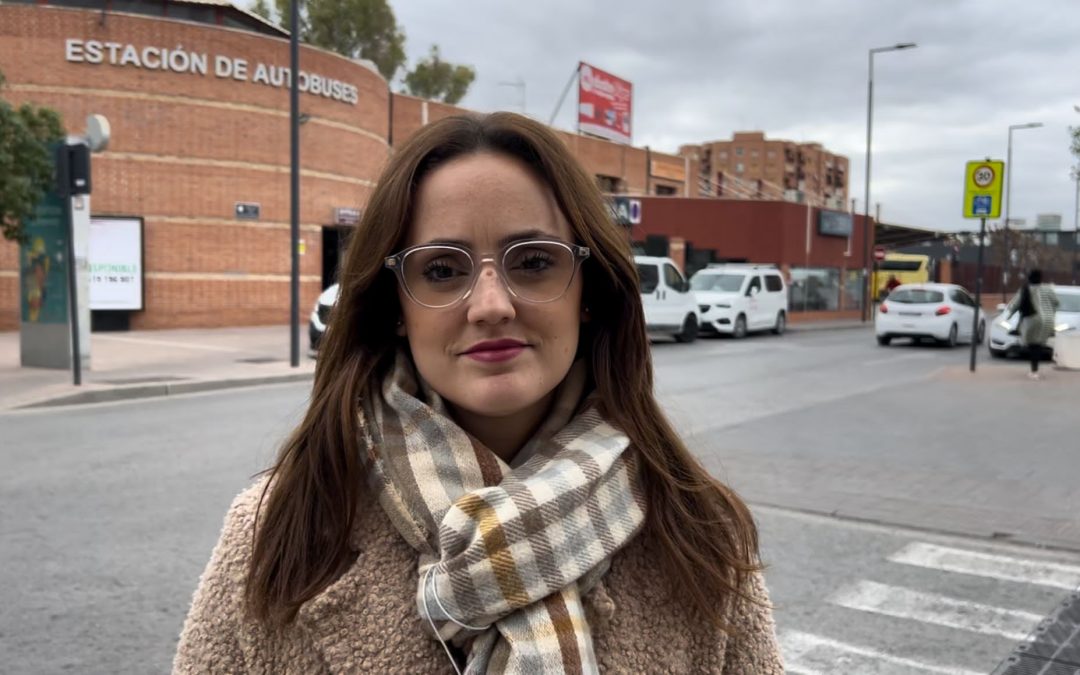 El PSOE exige a Fulgencio Gil que negocie de una vez con la Comunidad la conexión de Lorca con el aeropuerto por autobús