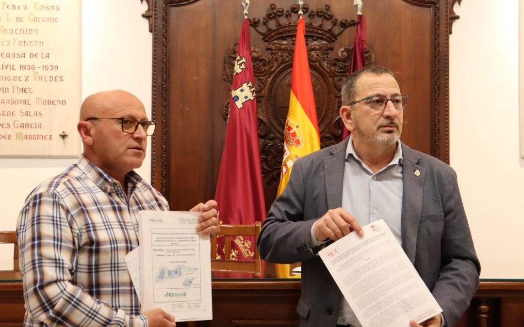 El PSOE de Lorca e Izquierda Unida presentan una moción para regular la instalación de plantas de biogás y otras infraestructuras energéticas en Lorca