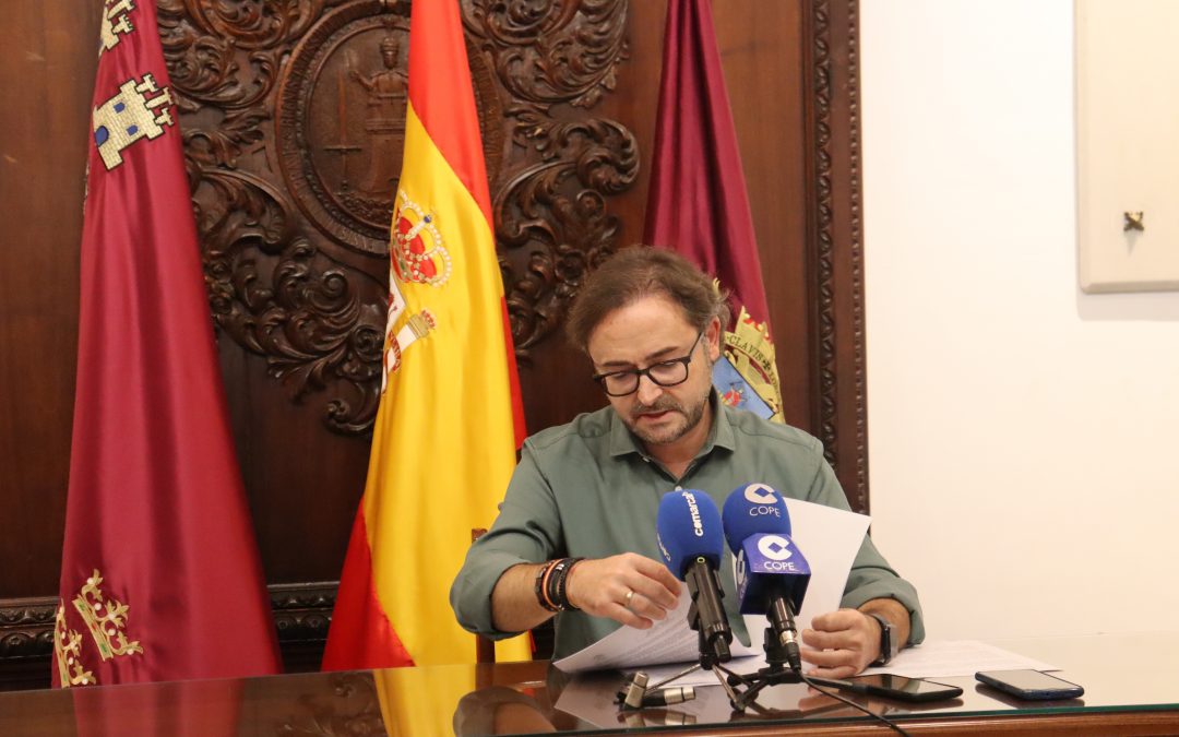 “La nefasta gestión de las cuentas públicas del PP y VOX sigue endeudando a los lorquinos”