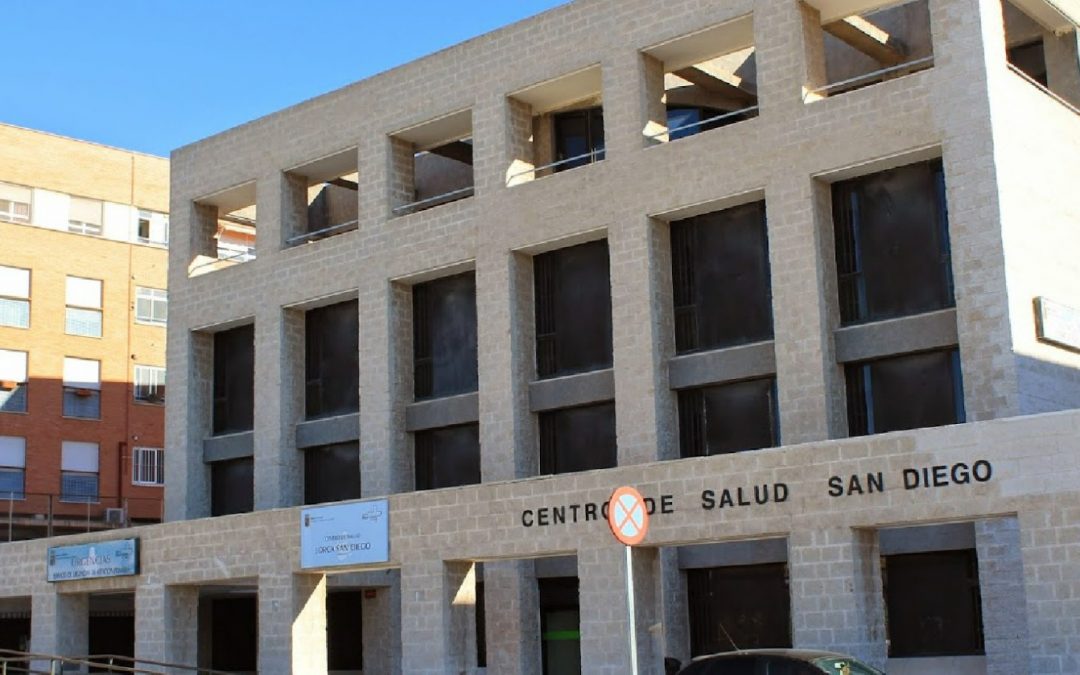 “Fulgencio Gil condena a Lorca a estar en la Tercera División en materia de Sanidad”