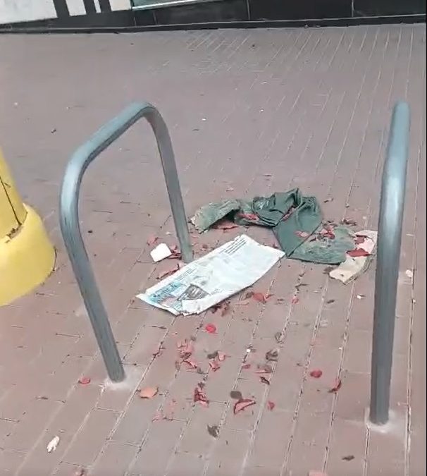 “Pueden pasar hasta 2 semanas sin ver un barrendero por las calles de La Viña”