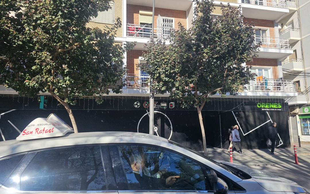 “Lorca triplica la media nacional de locales de juego; no podemos permitir que se instalen frente a institutos y centros de salud por la dejadez de PP y Vox”