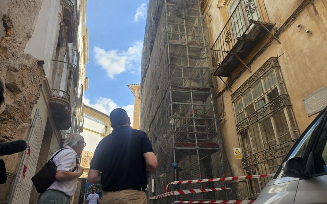 El PSOE de Lorca denuncia que Fulgencio Gil construye tres veces menos vivienda pública que la iniciativa privada con el mismo presupuesto