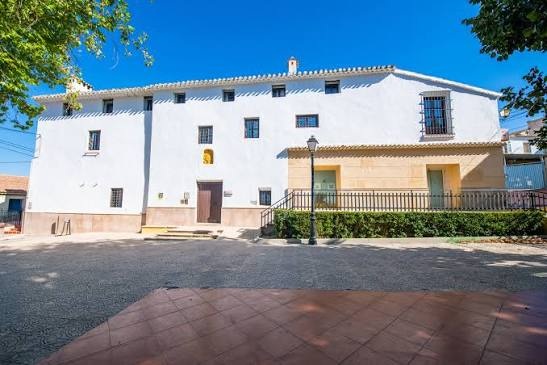 El PSOE exige la declaración de Bien de interés cultural para la Casa Grande de Coy tras la gestión «errática y desastrosa» de Fulgencio Gil, que llegó a plantear la demolición de este edificio protegido
